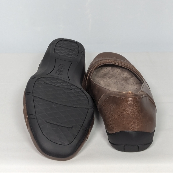 NEW Life Stride Womens Leather Dig Flat Sz 9 brown - Picture 3 of 4